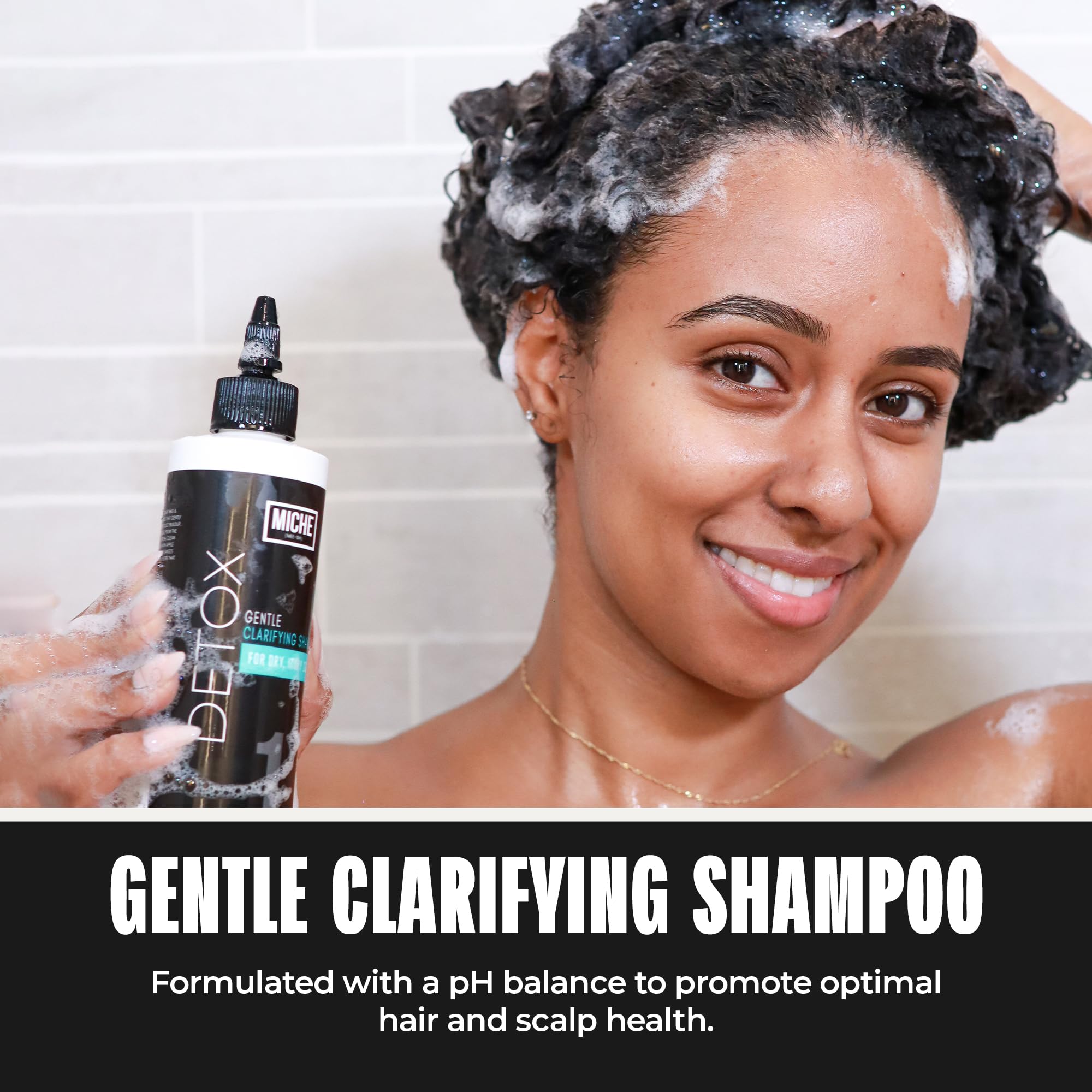 Miche Beauty Detox Shampoo scalp close-up highlights soothing, nourished scalp appearance.