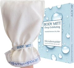MicrodermaMitt Original mitt in hand during shower delivering smoother skin.