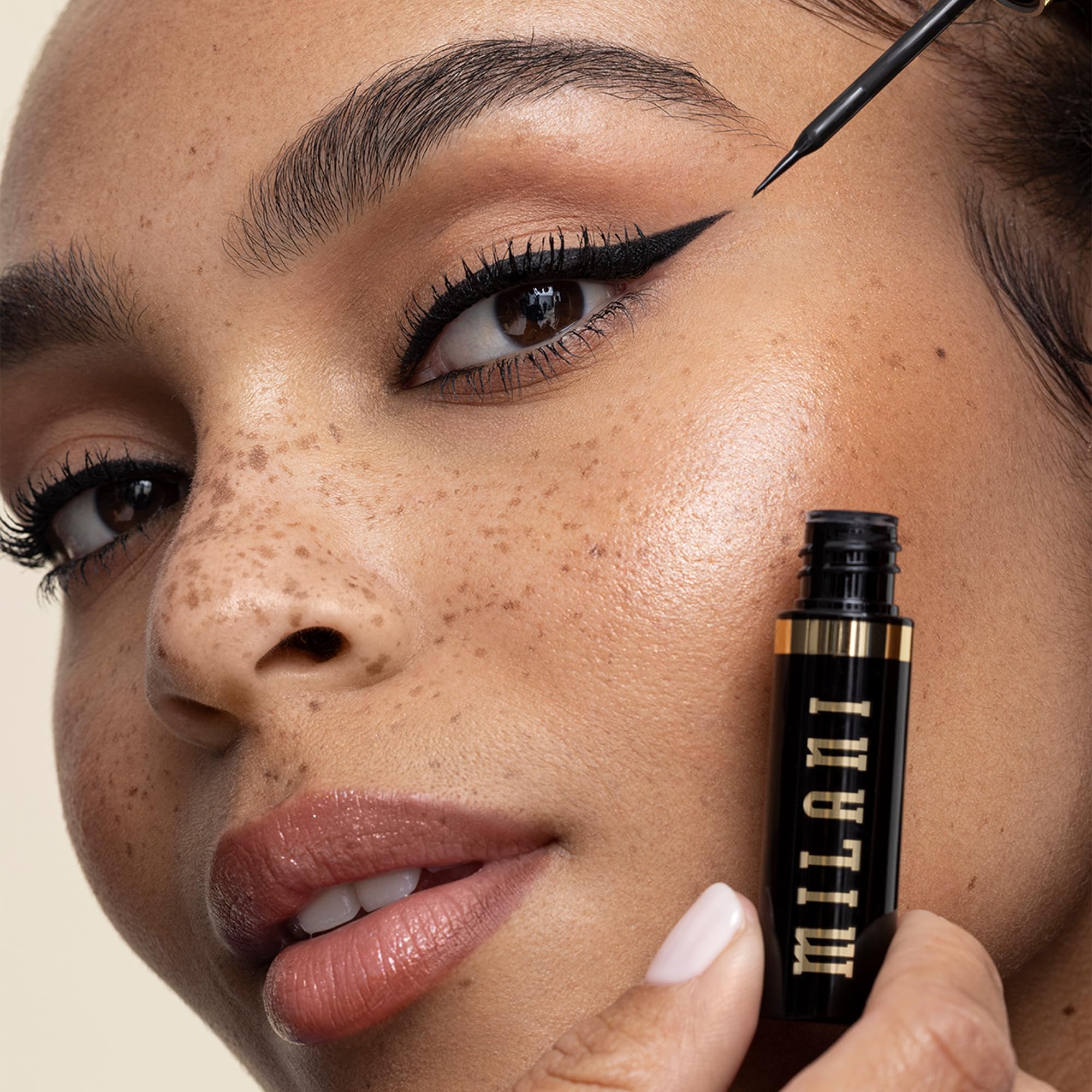 Milani Stay Put Infinite Eyeliner 24-hour hold for bold black definition