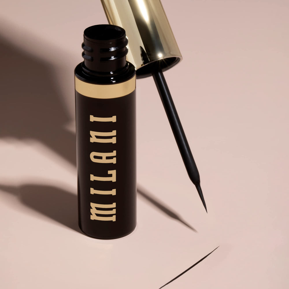 Milani Stay Put Infinite Eyeliner applicator close-up showing even distribution