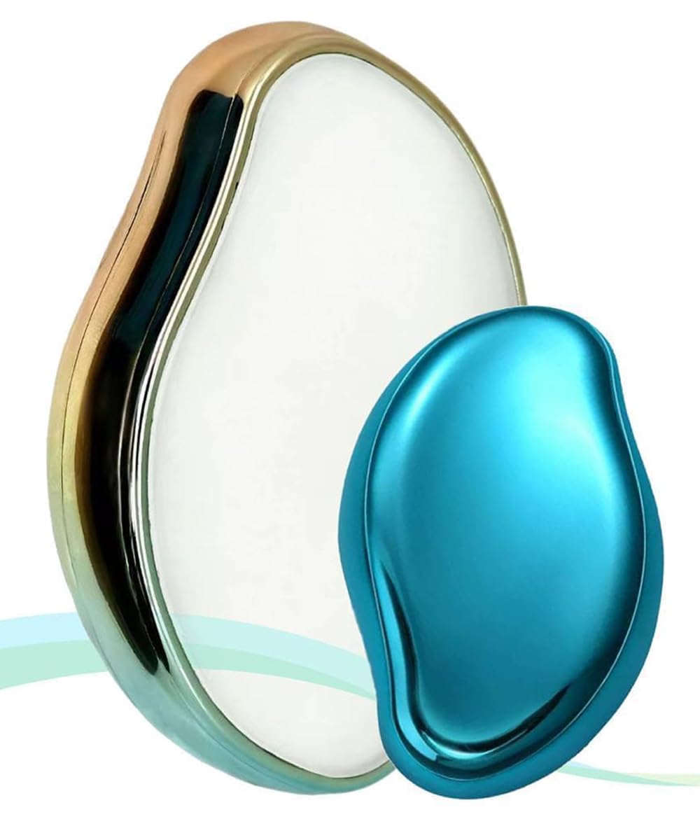 MINOCHI Crystal Hair Eraser compact design fits in your hand for easy at-home use.
