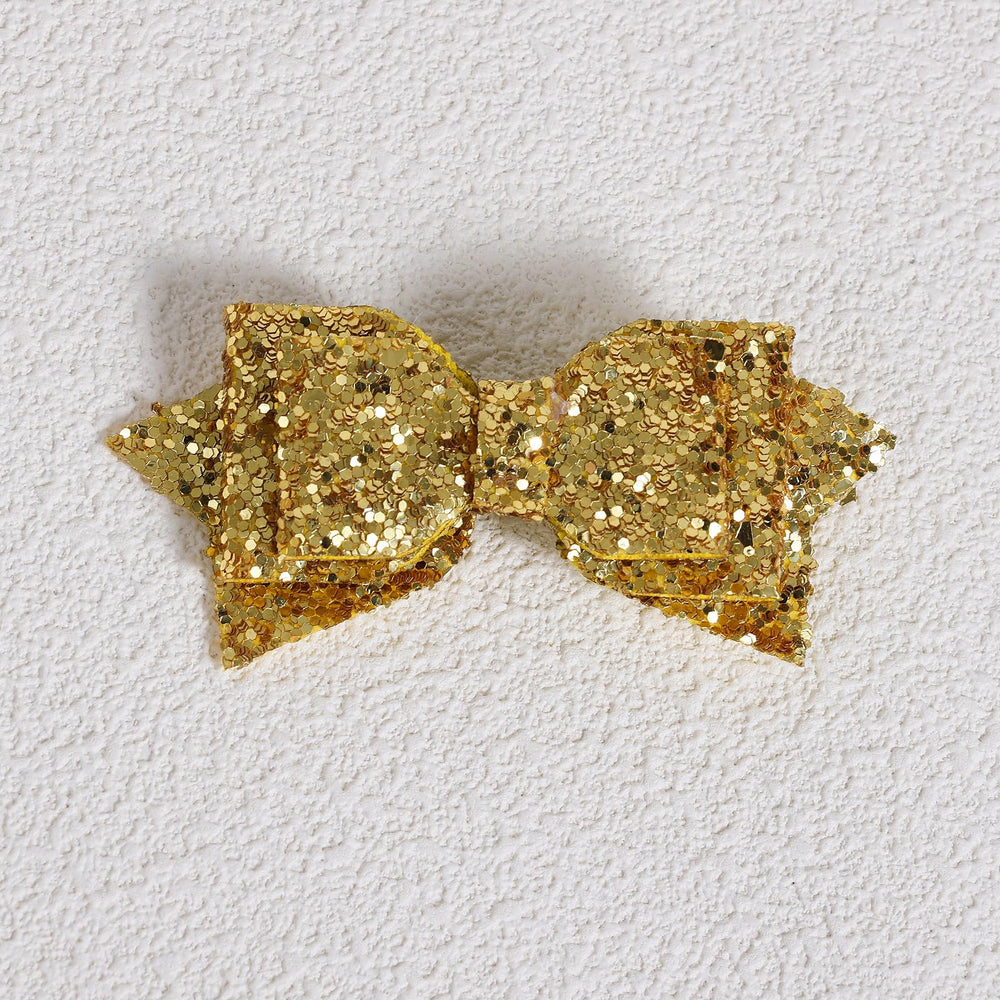 Miroksh two-pack of bows offers versatile styling options for gifting.