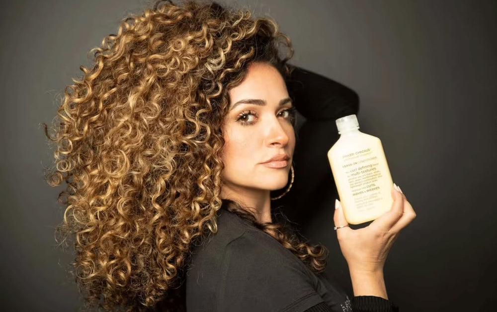 Mixed Chicks daily-use-application demonstrates ongoing frizz control and easy styling.