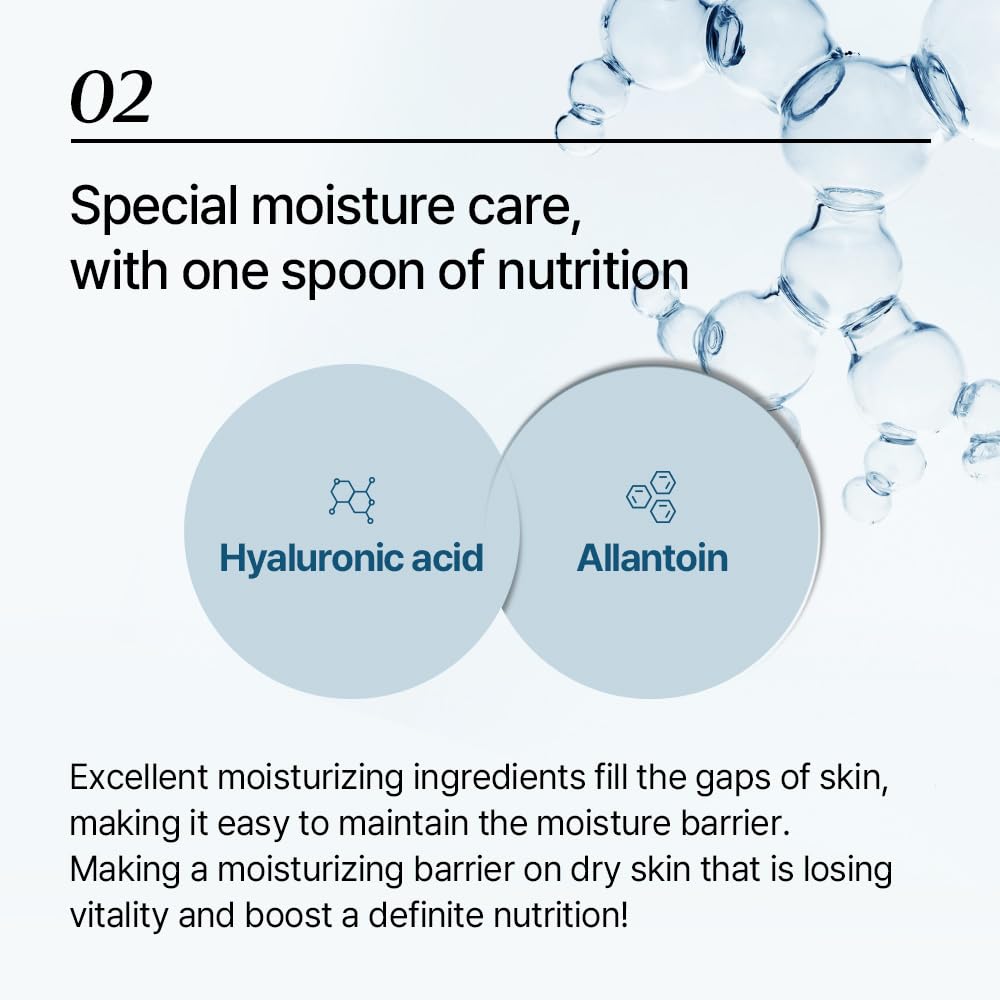 Mixsoon toner pad application-demo shows first-step skincare routine.