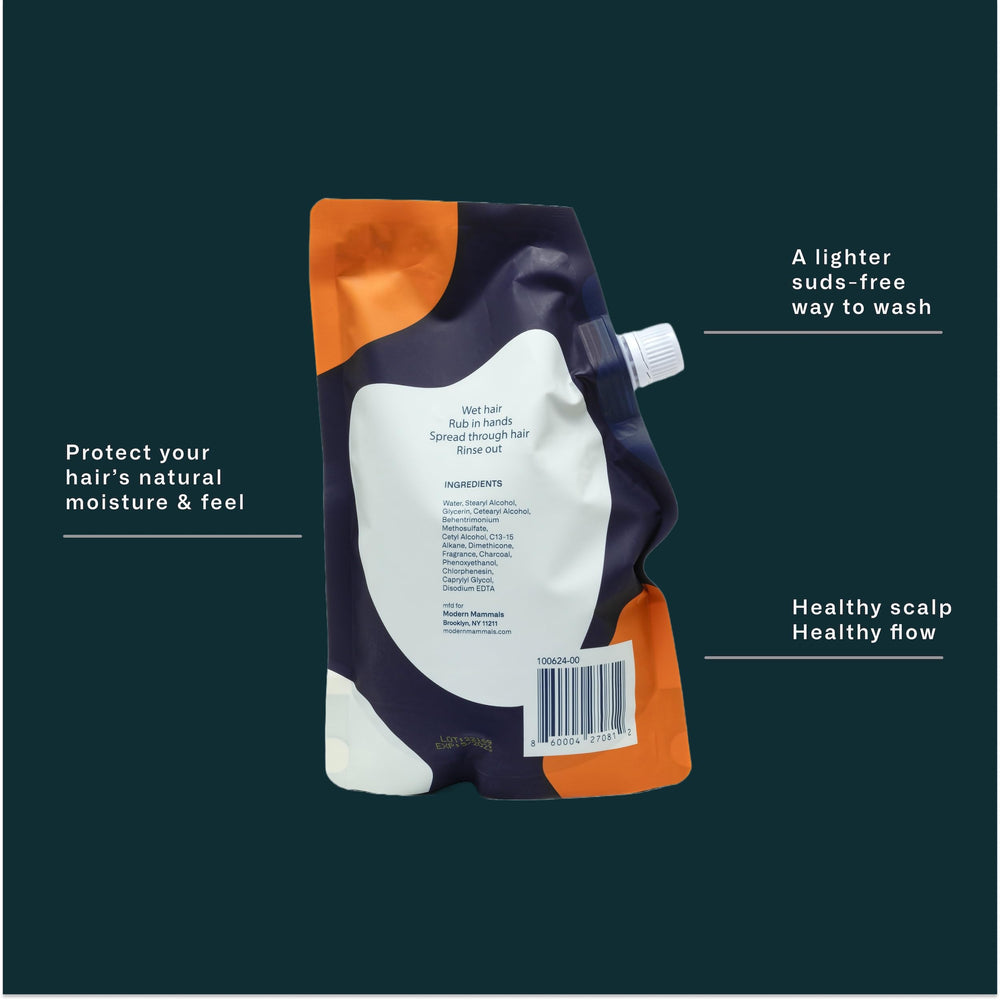 Modern Mammals Magic Mud packaging communicates a clean, sulfate-free formula.