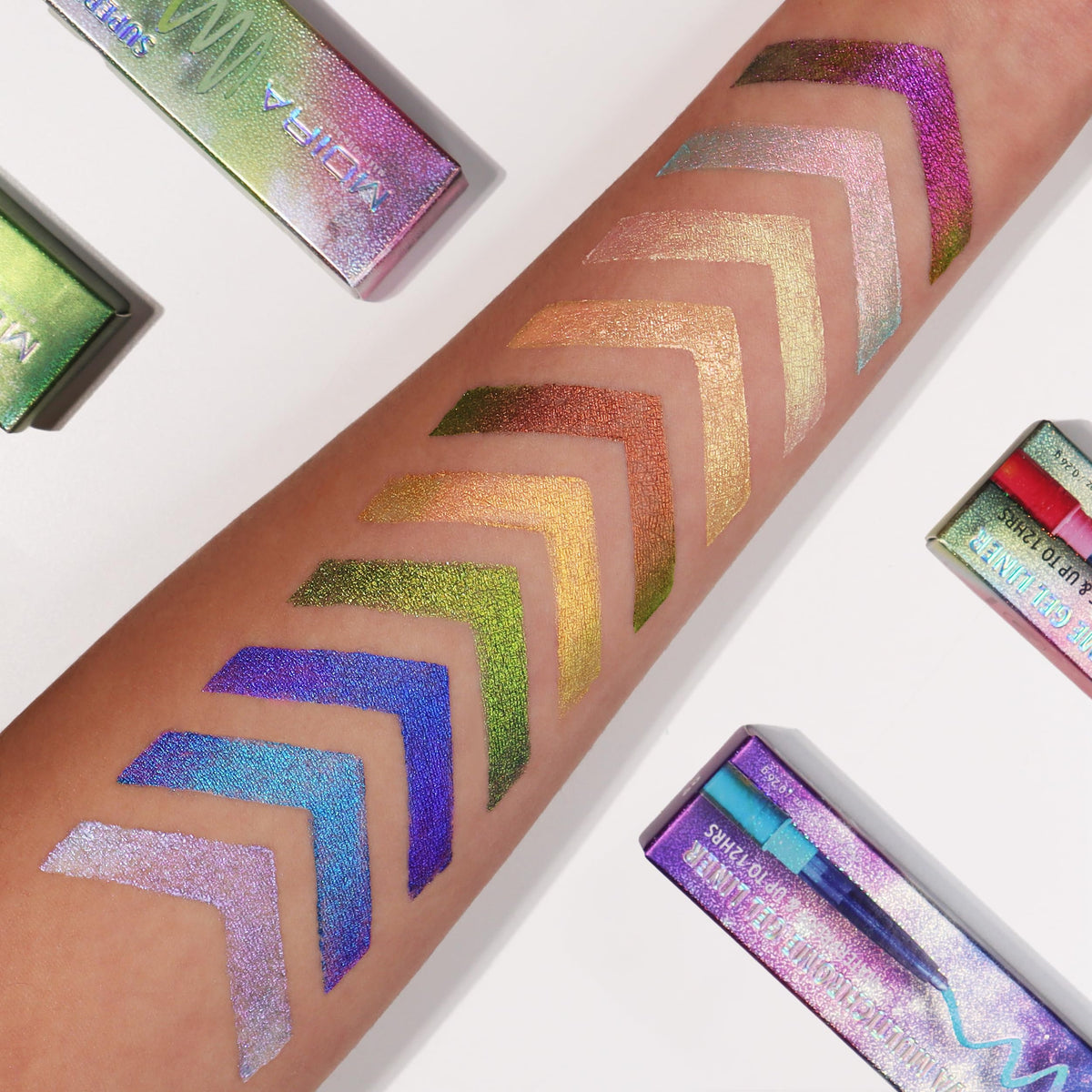 Moira Supernova Multichrome Gel Liner Chroma swirl shows color-shift finish for bold eyes