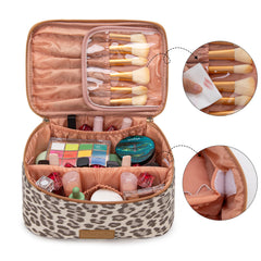 Montana West Wrangler makeup bag with top handle for easy carry and quick access.