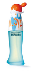 Moschino I Love Love liquid close-up highlights the rosy heart and warm musk.