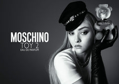 Moschino Toy 2 satin-finish cap offers a refined premium feel for daily wear.