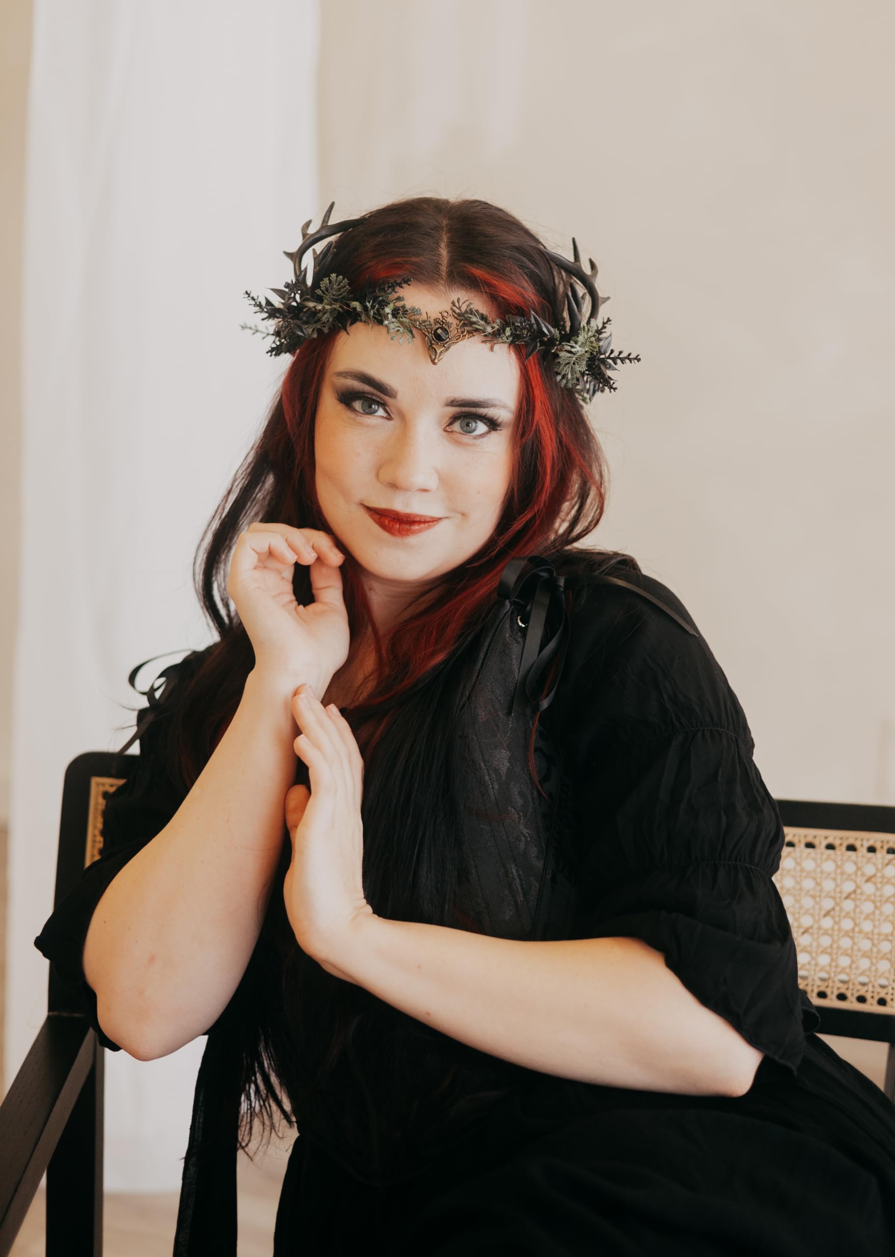 MOSTORY gothic flower circlet highlights elven tiara detail for Renaissance fairs.
