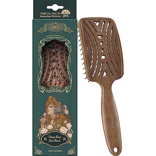 Mother's Corn Yao Boar Bristle Brush scalp massage detail promotes comfortable circulation.