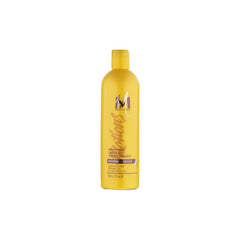 Motions Weightless Daily Oil Moisturizer pack bottle demonstrates lightweight hydration for daily use.
