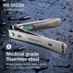 MR.GREEN cross-bolt reinforcement maintains blade alignment for reliable cuts.