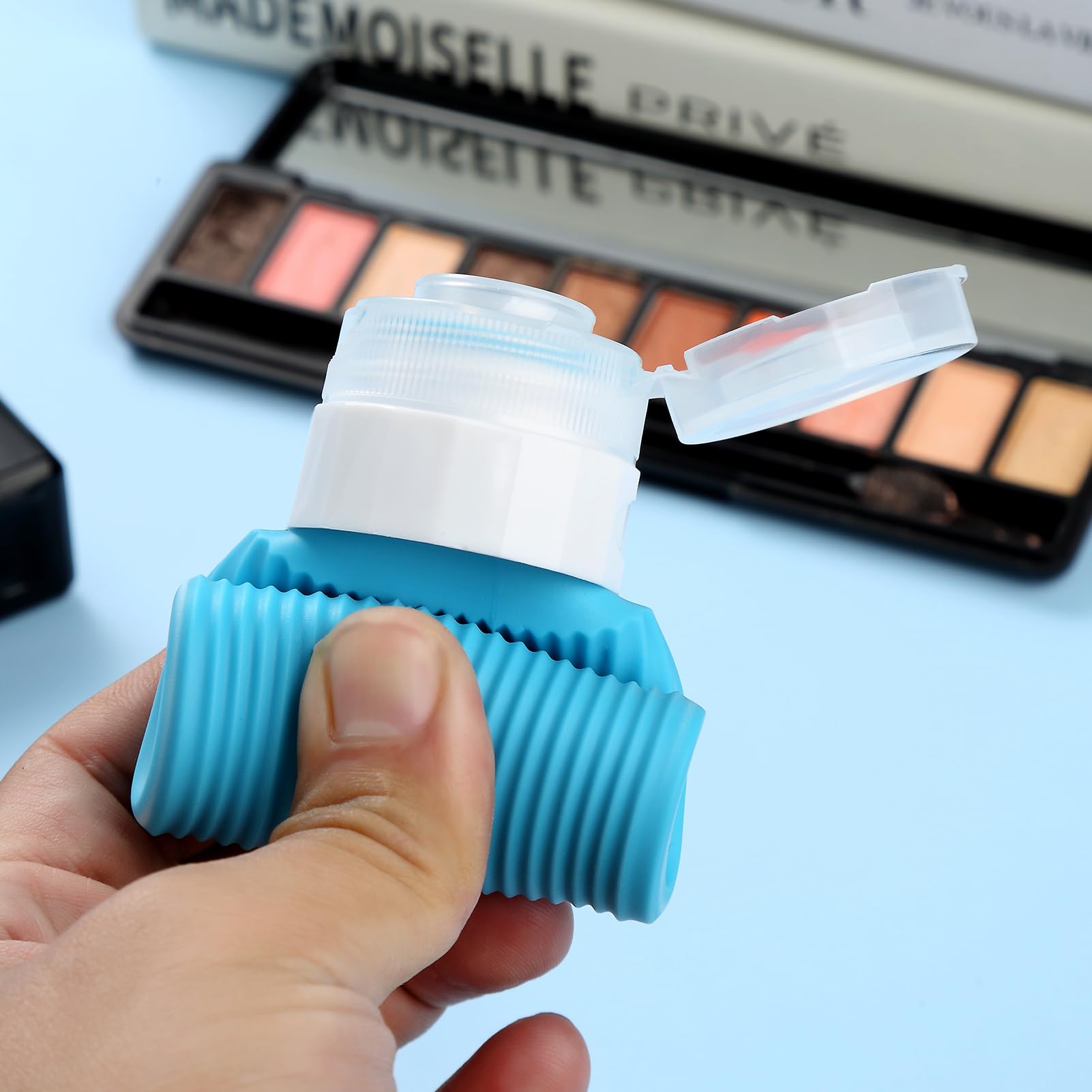 Mrsdry eco-friendly silicone bottles contribute to sustainable packing.