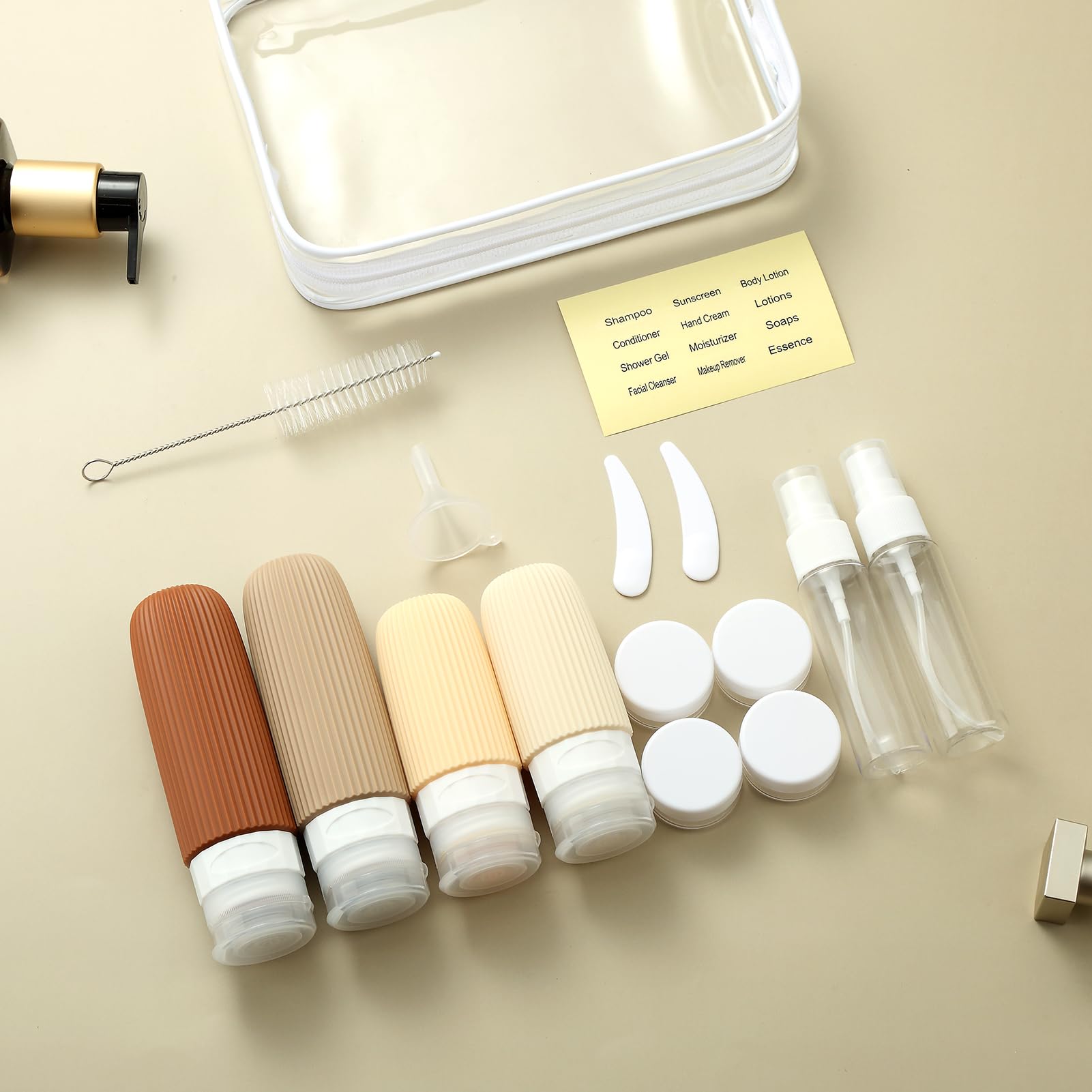 Mrsdry scoopers simplify portioning products during travel.