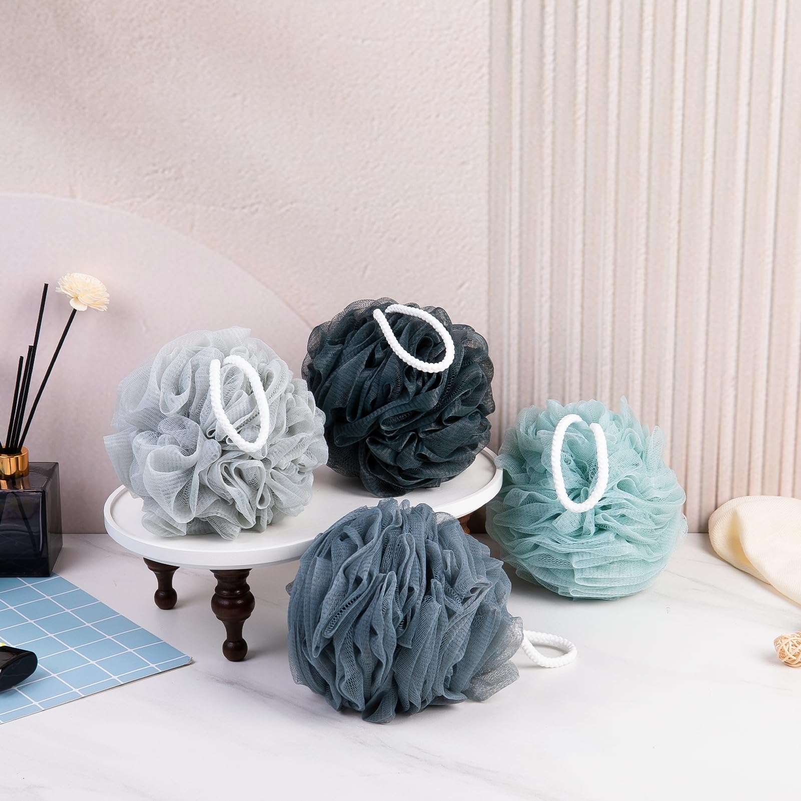 MTDLYICE soft mesh exfoliating puff delivers refreshing cleansing