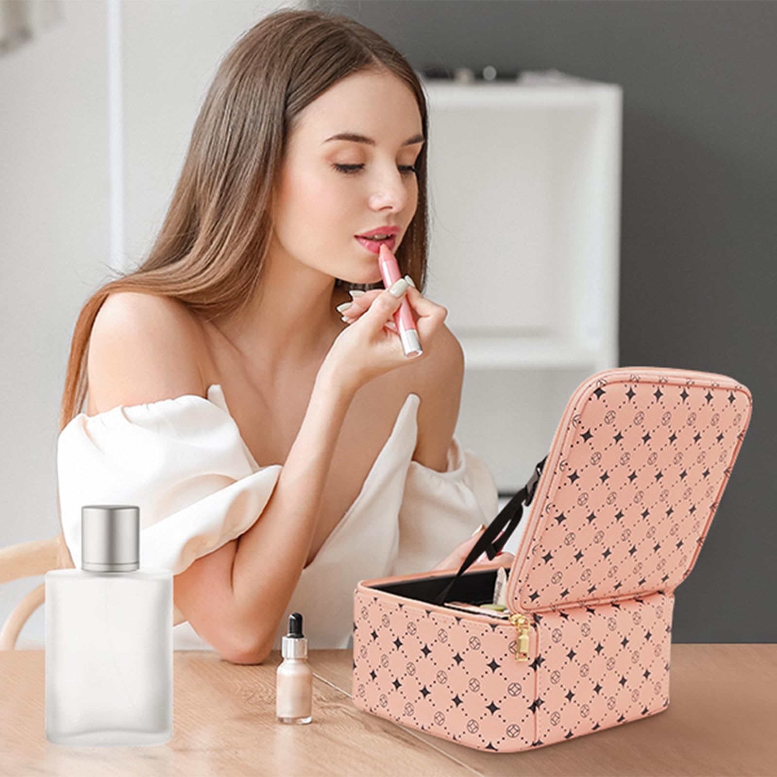 MYUREN 360-degree rotating mirror lets you view makeup from every angle.