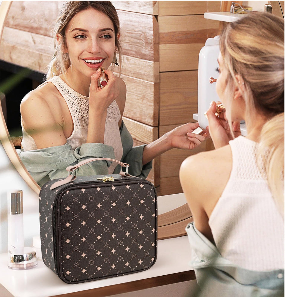 M Y U R E N includes bag, brush board, mirror, and charging cable.