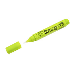 Nail Quail Strong Will pen cap close-up demonstrating invisible bitter formula for nail-biting deterrence.