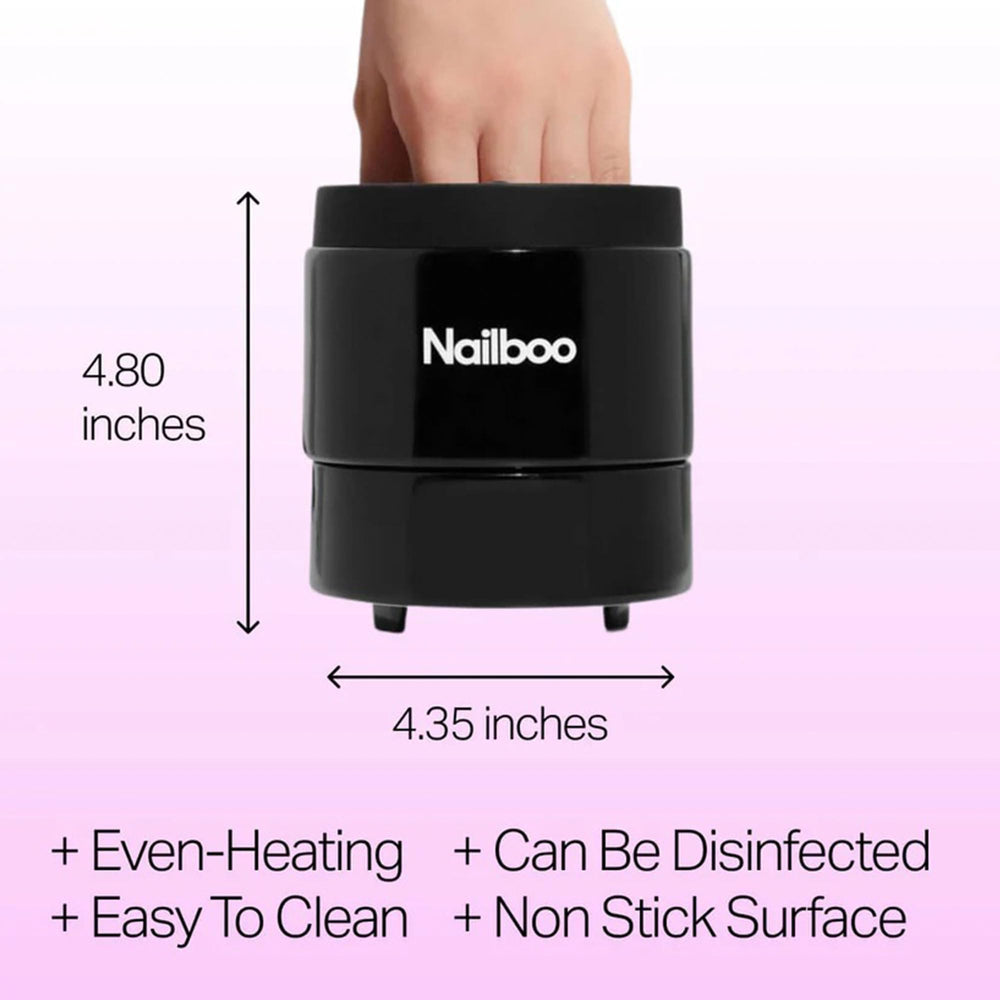 Nailboo pour setup showing easy soak-off with minimal mess.