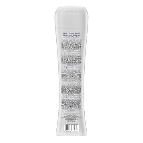 Naissant Silver Ash Blonde Mask pour demonstrates smooth application for even tone