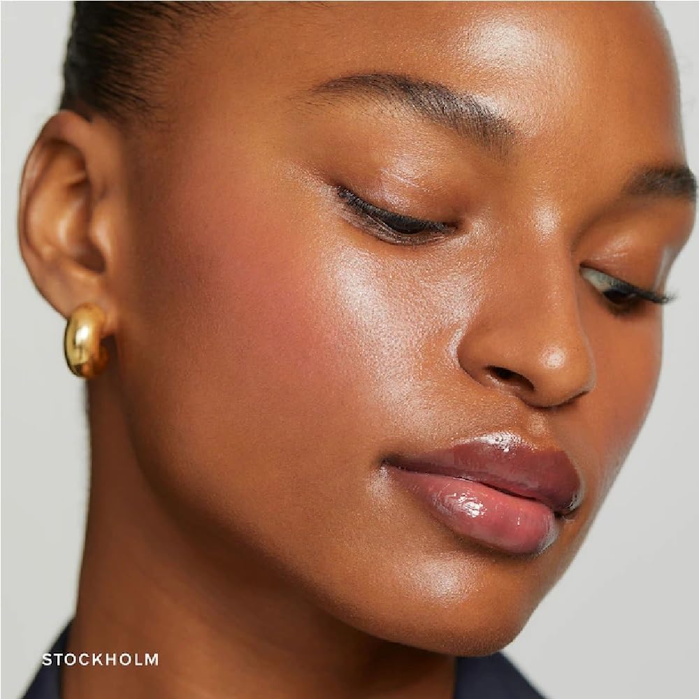 NAPH M Flush Balm Cream Blush on eyelids for cohesive look