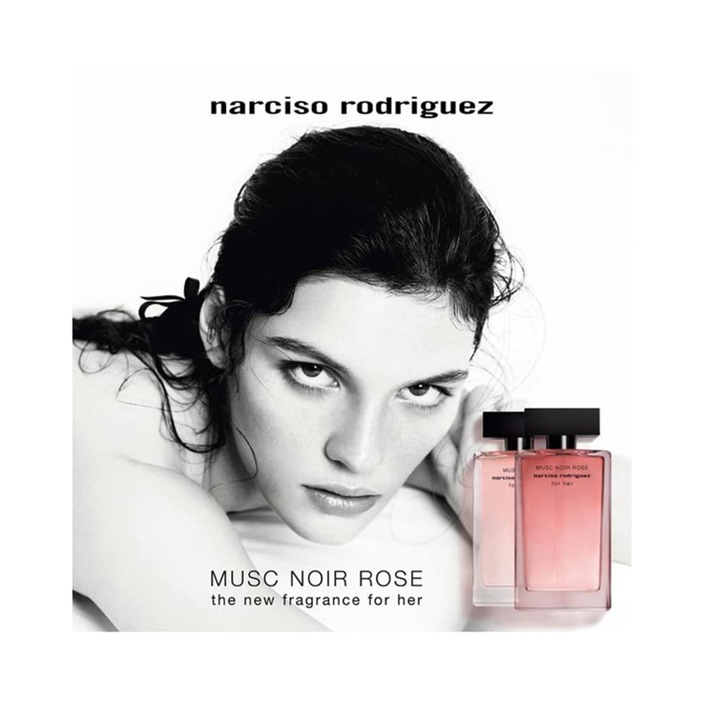 Narciso Rodriguez Musc Noir Rose pulse point application on skin for targeted diffusion