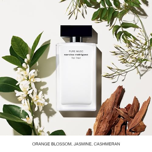 Narciso Rodriguez Pure Musc EDP apply demonstrates an easy, versatile scent for casual outings.