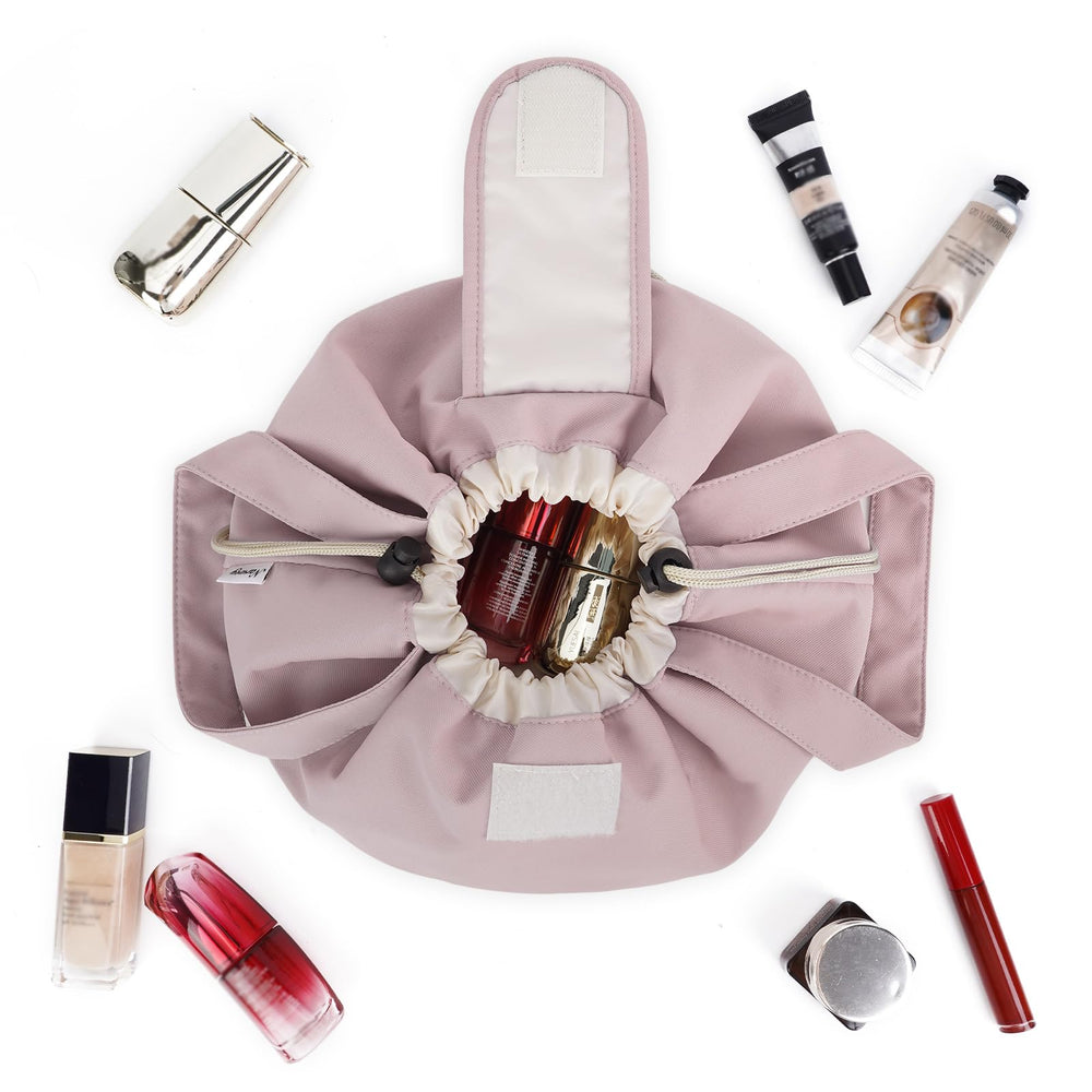 Narwey large makeup bag suited for travel and daily routines, keeping items organized
