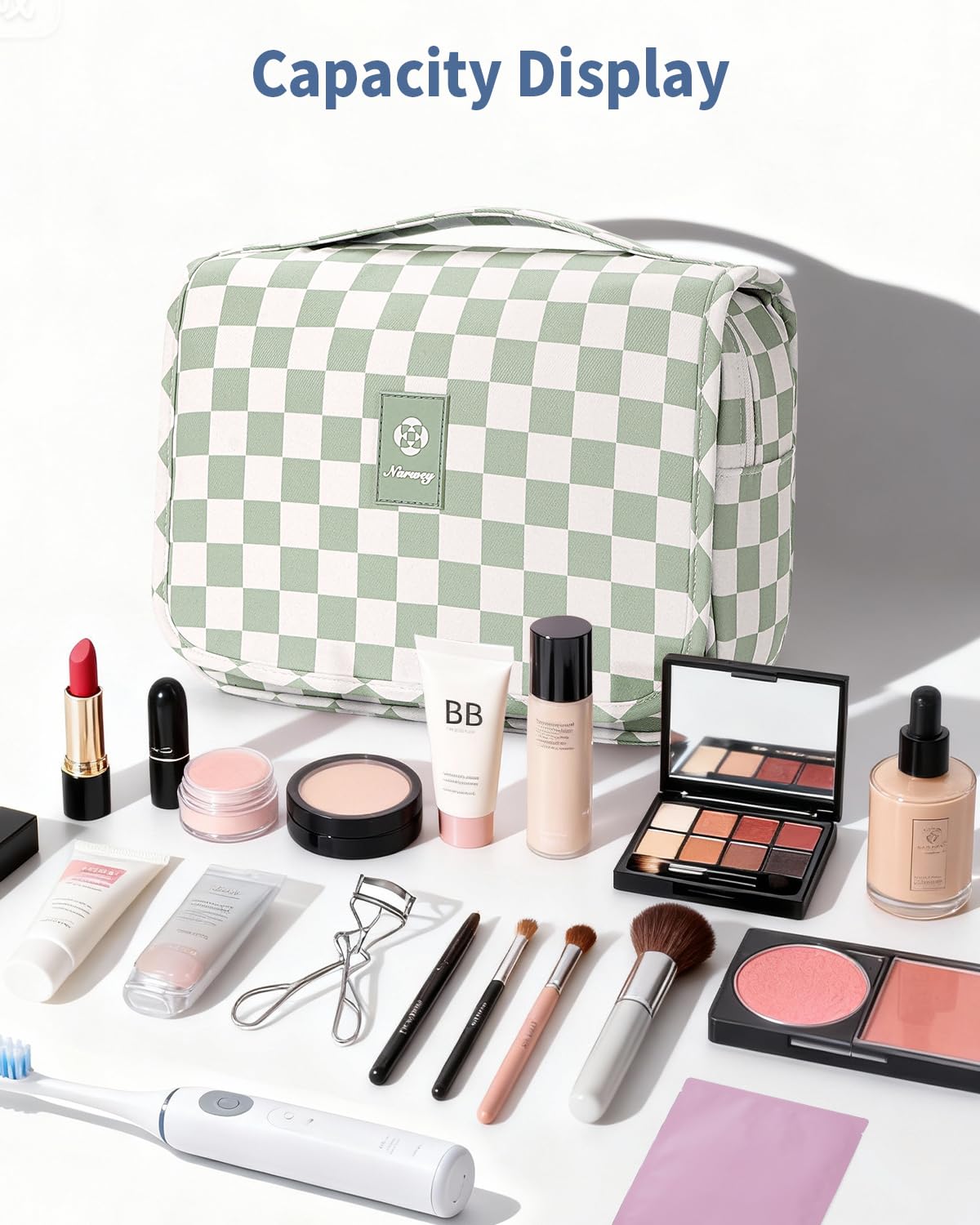 Narwey back pocket provides quick access to daily essentials during travel.