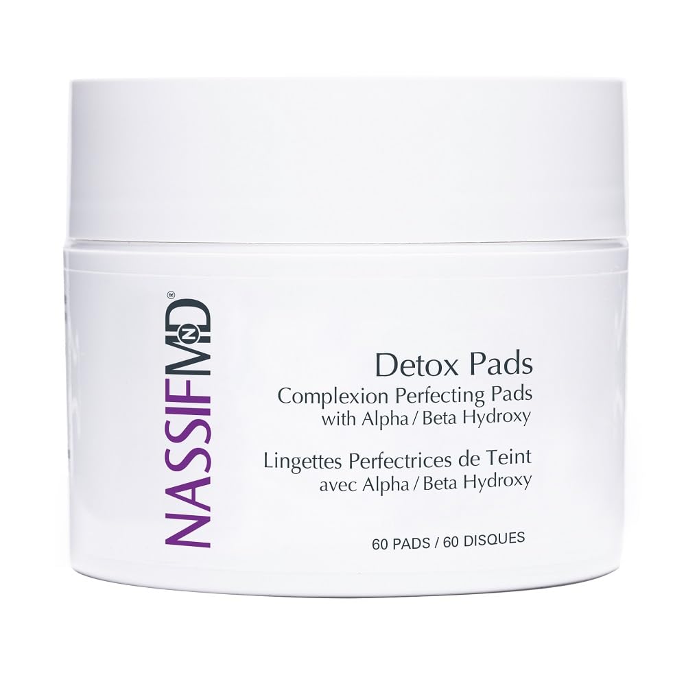 NassifMD Exfoliating Detox Pads in product packaging for skincare routine.