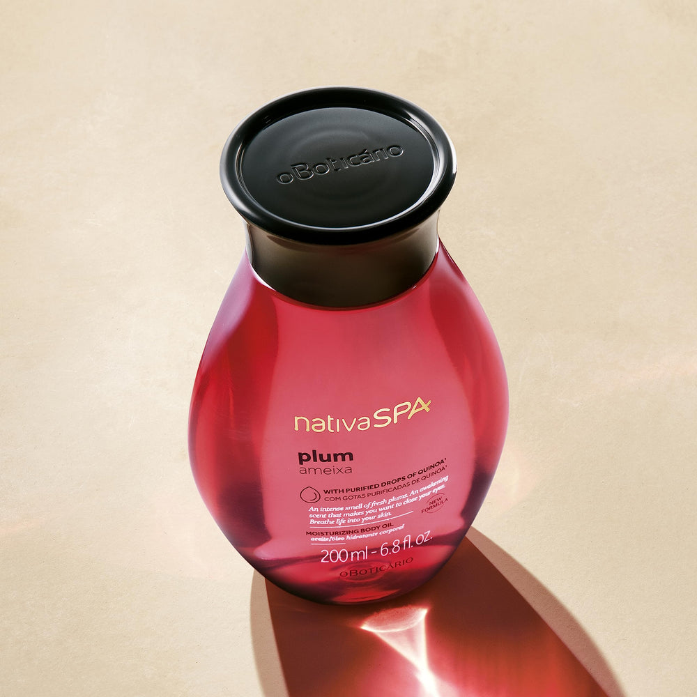 NATIVA SPA Plum Body Oil fragrance-woody-floriental — inviting scent enhances post-shower ritual.