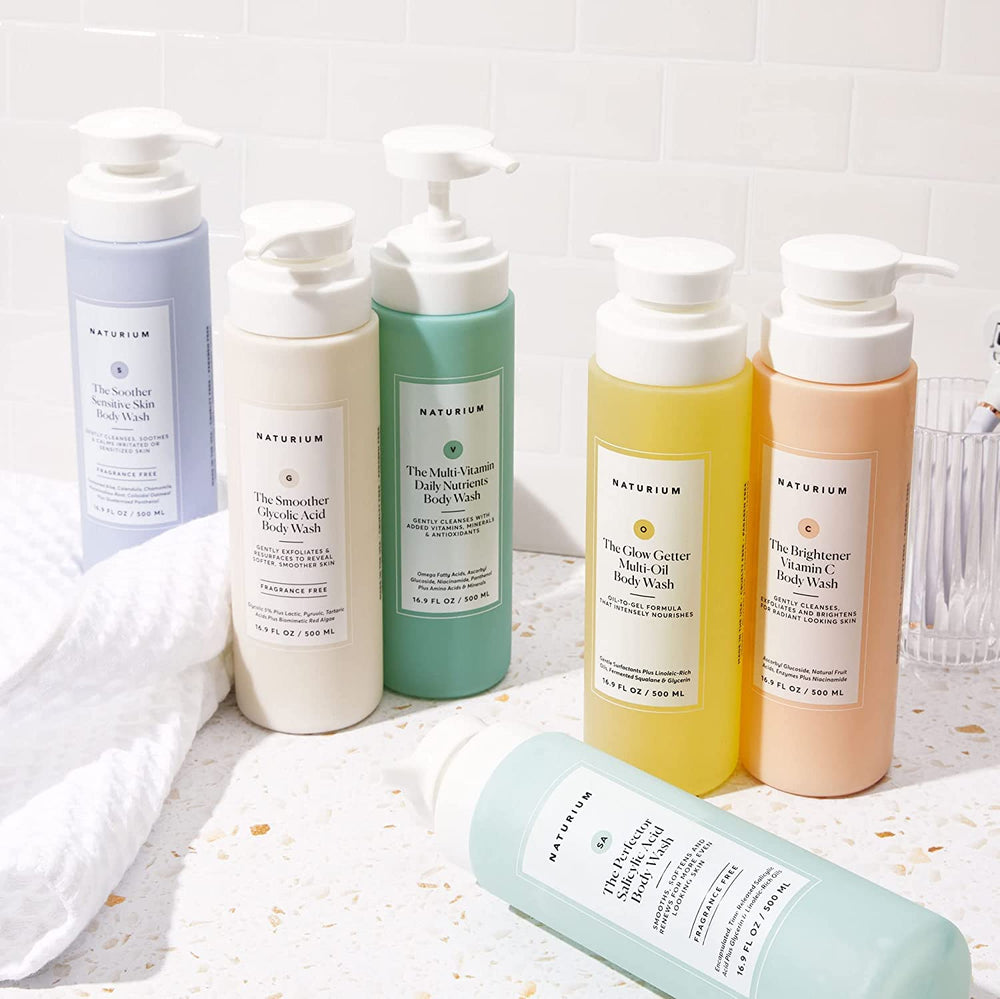 Naturium The Smoother glycolic body wash foam demonstrates deep cleansing without dryness