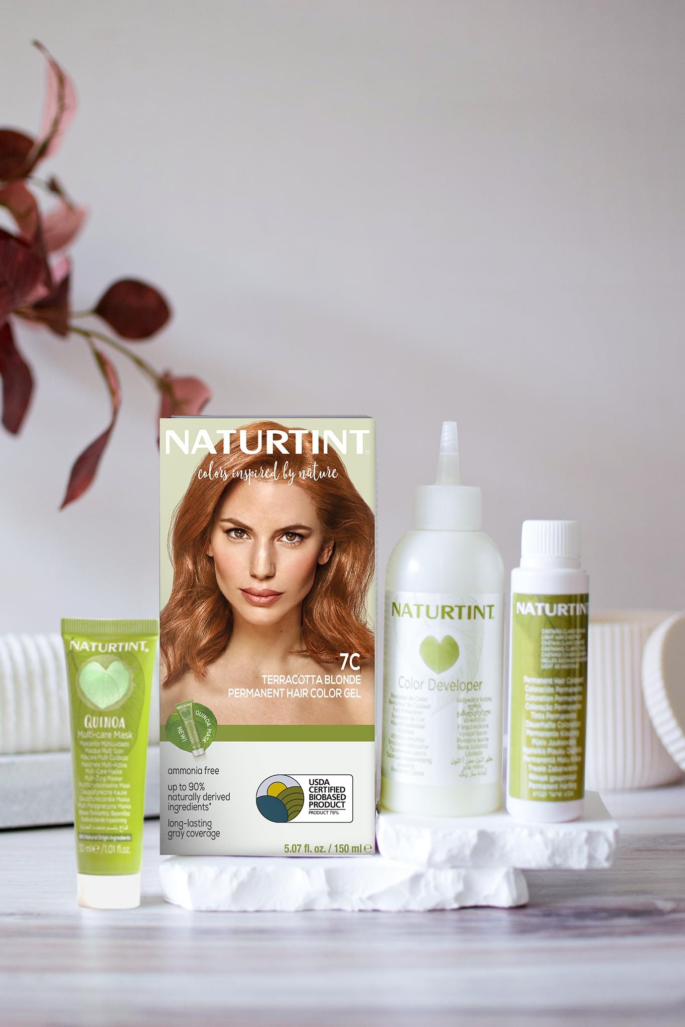 Naturtint 7C Terracotta Blonde application shows easy, mess-free home color