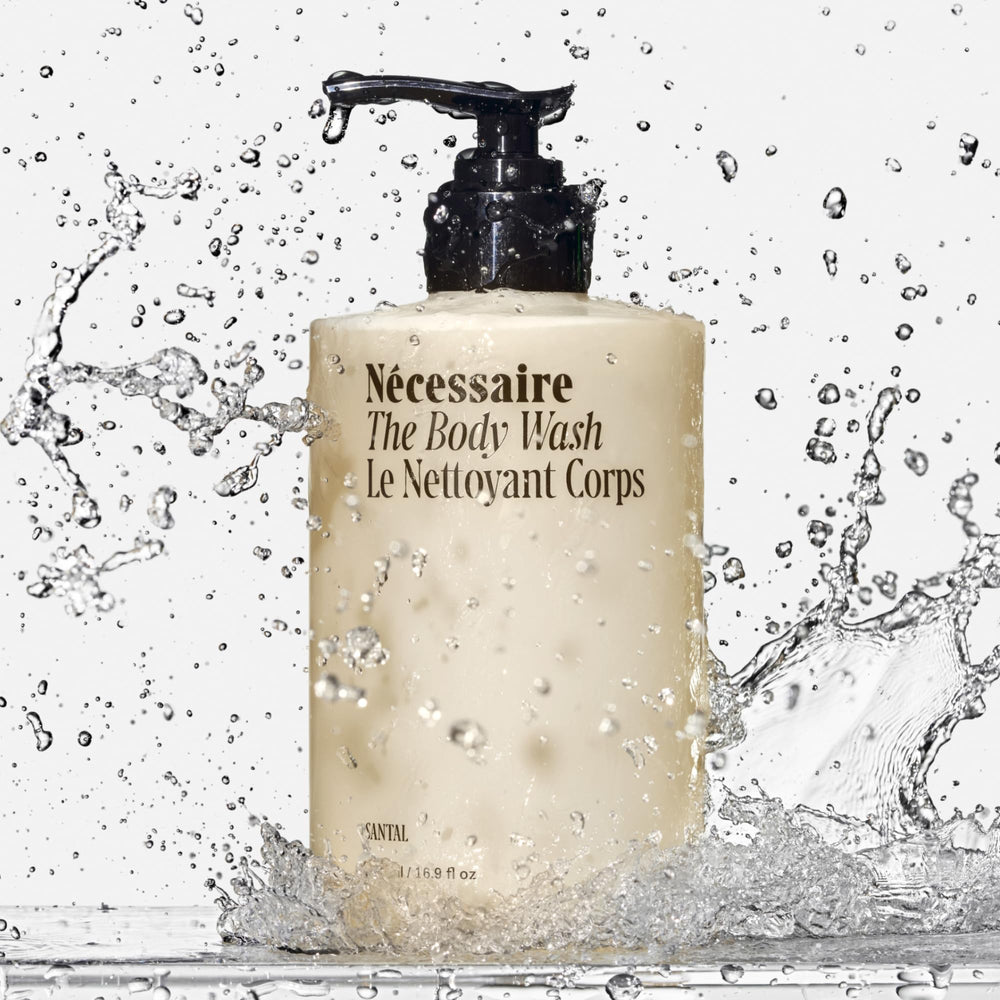 Nécessaire Santal rich foam lather spreading over skin.