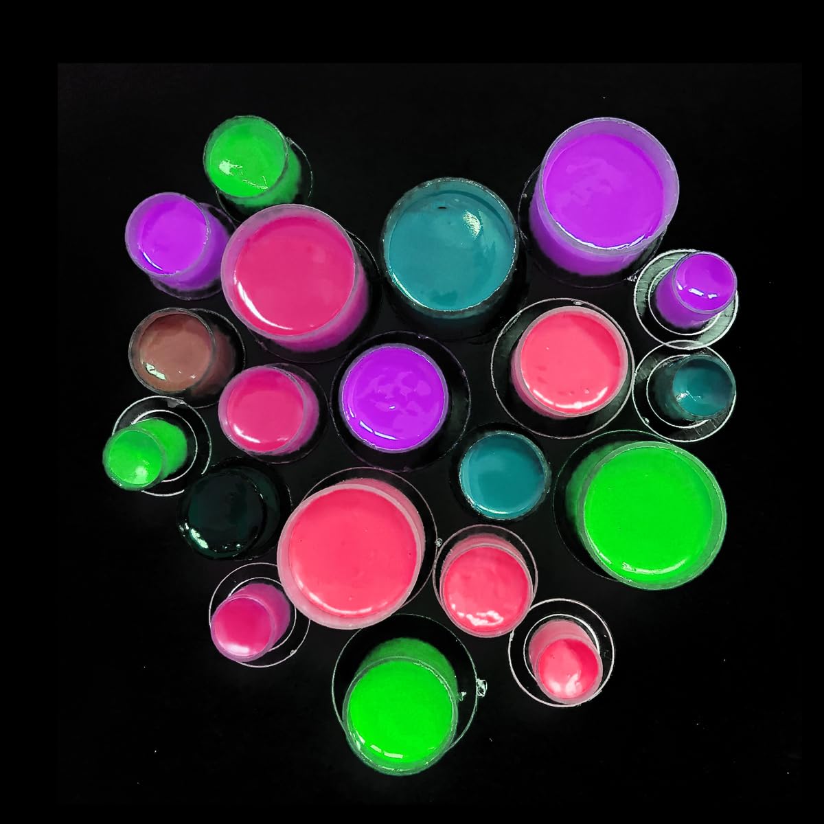 Needlehouse small 10x10mm ink cups ideal for multiple pigment shades