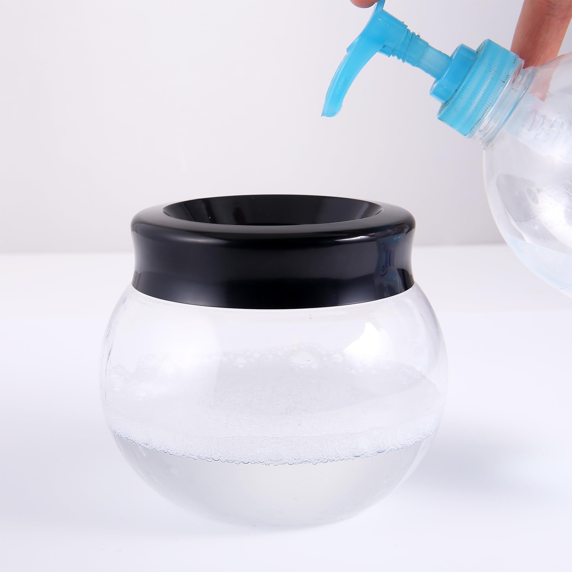 Neeyer makeup brush cleaner dryer instruction steps demonstrate easy one-button setup.