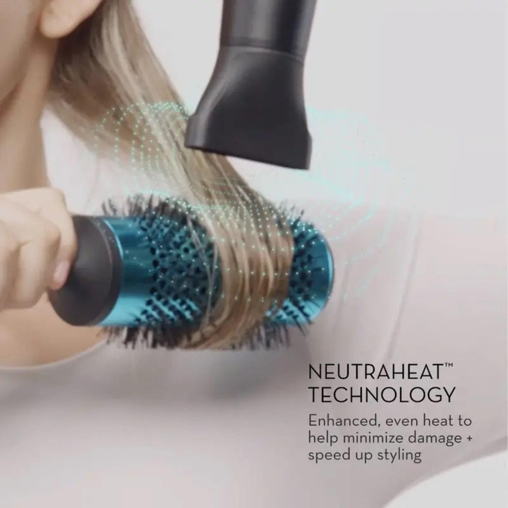 Neuro Dry+ styling nozzle focuses airflow for precise drying and smoothing