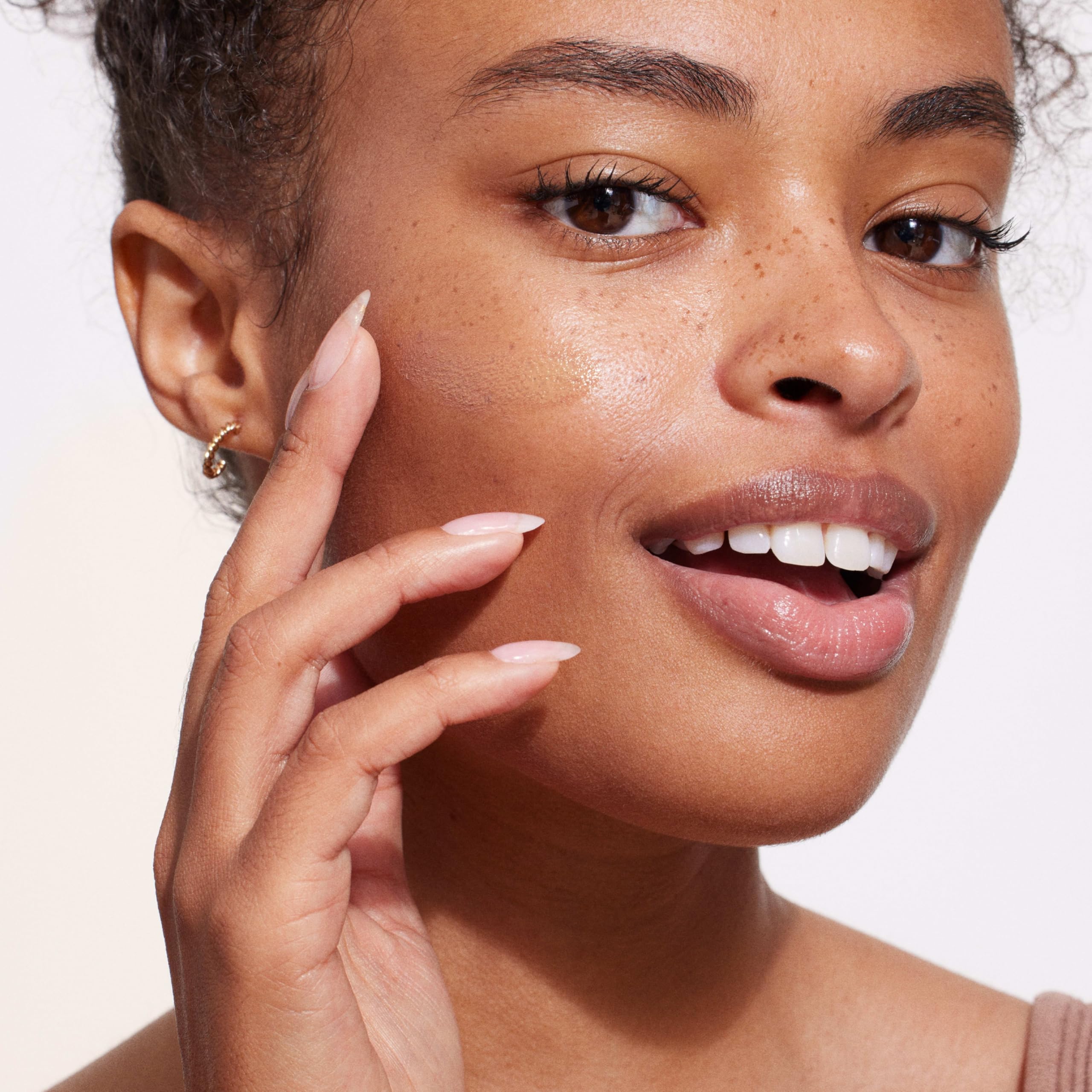 Neutrogena Purescreen+ tinted sunscreen easily layers under makeup for a smooth base
