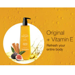 Neutrogena Rainbath lather in hand with rich foam for refreshing cleansing.