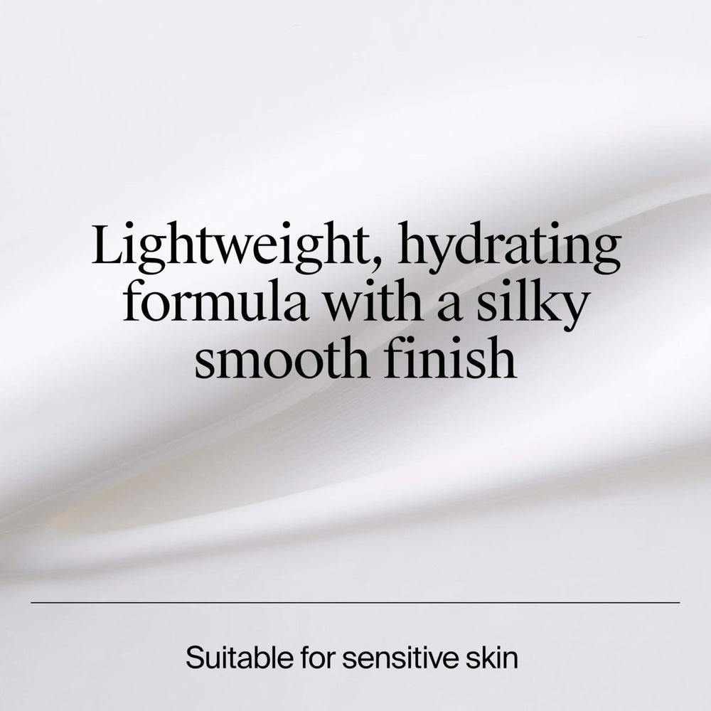 Neutrogena Ultra Sheer Mineral Face Liquid Sunscreen tube dispensing demonstrates quick, lightweight spread.