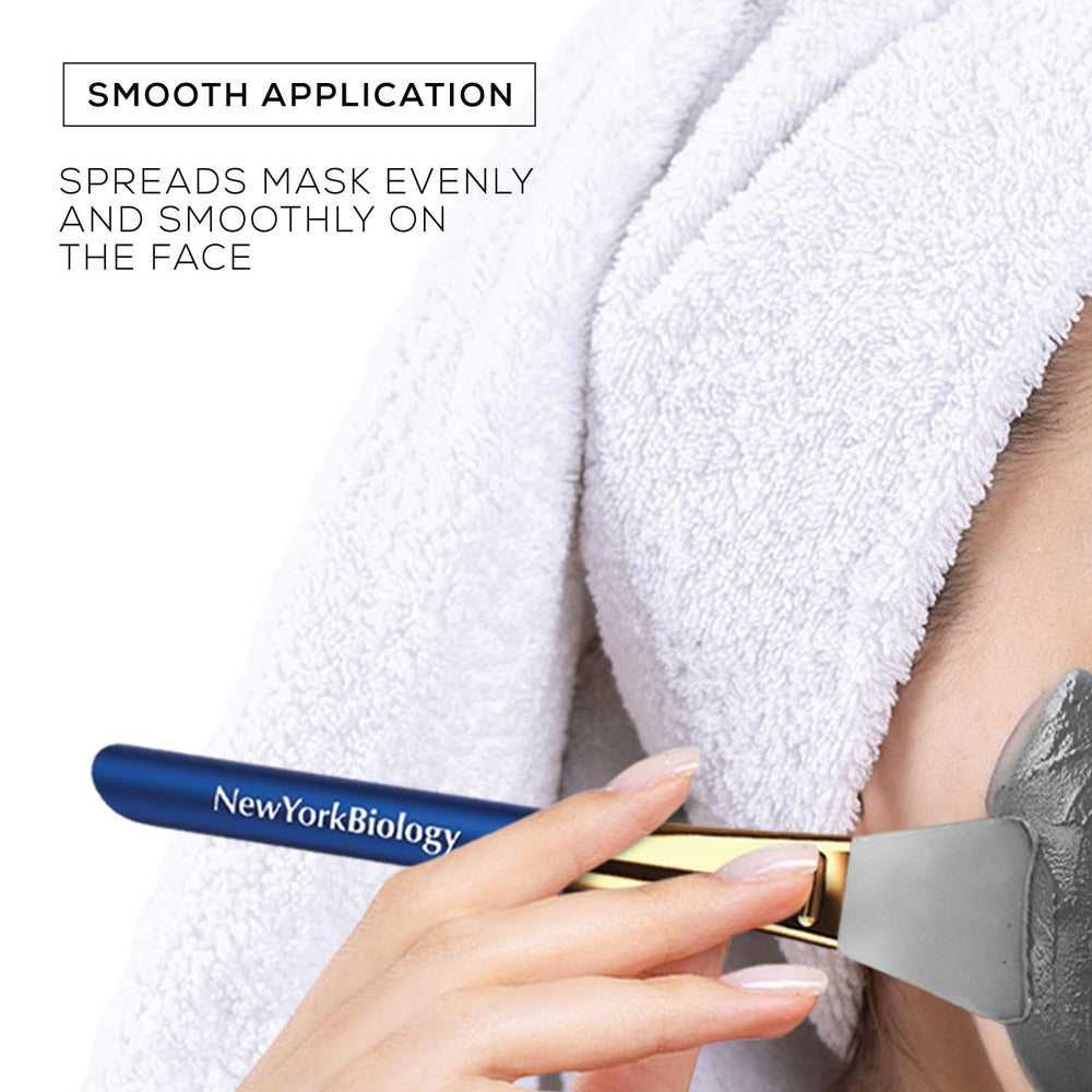 New York Biology mud clay mask brush applies thick pastes evenly on skin.