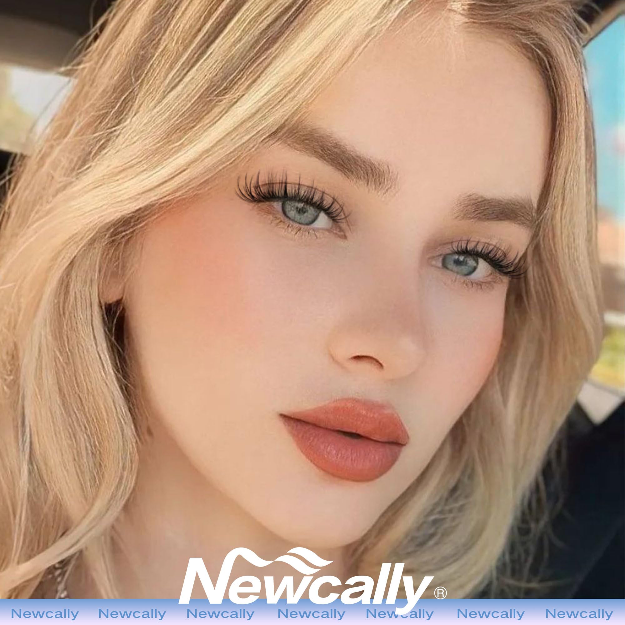 Newcally soft fiber lashes give feather-light, natural-looking volume.