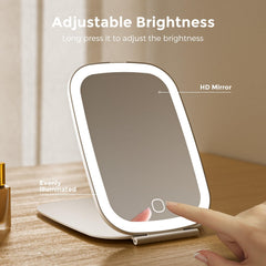 NEZZOE USB-C rechargeable mirror with long-lasting battery