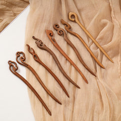 Ngdhkd sticks pair with Hanfu or cheongsam for classic charm.