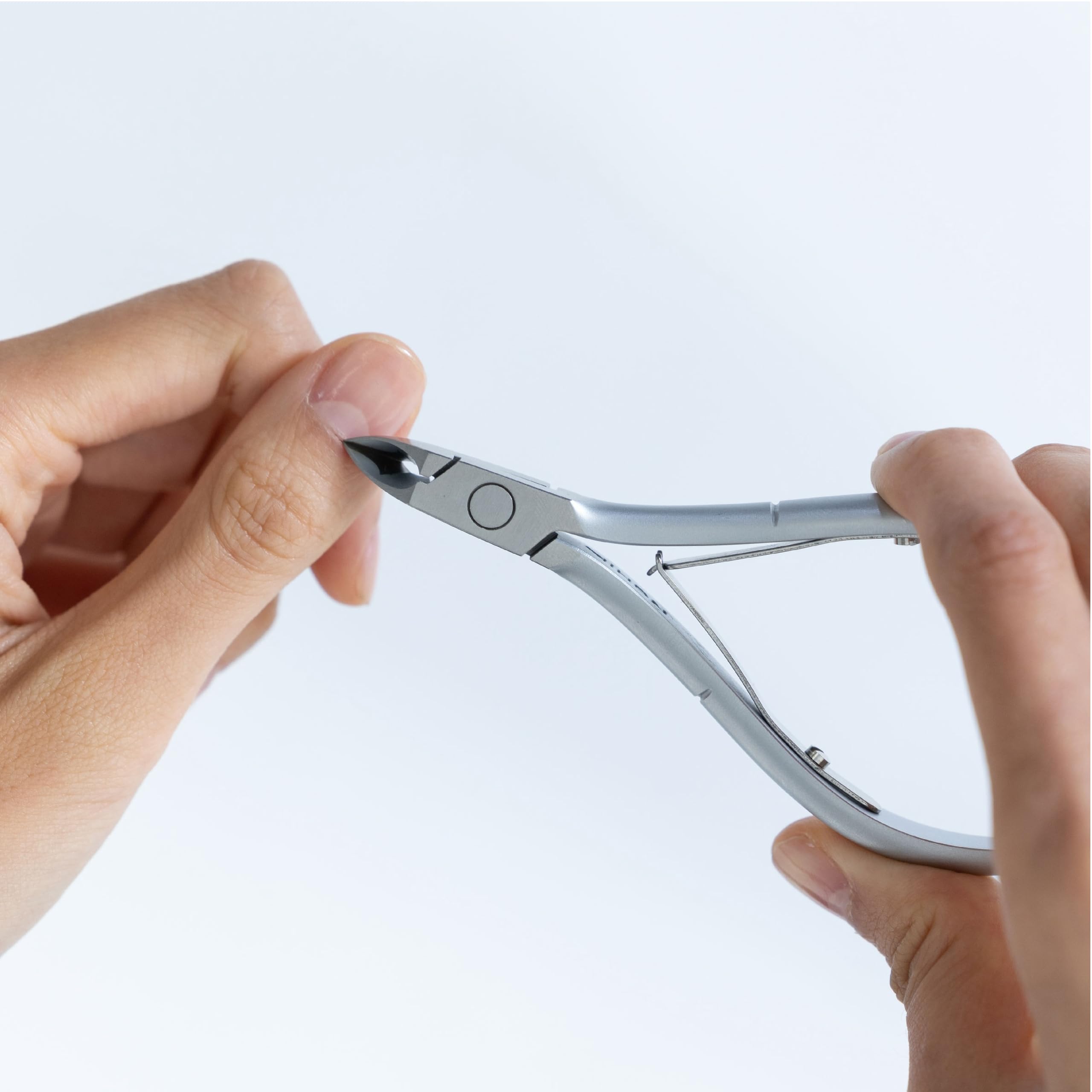 Nghia Cuticle Nipper D-07 Jaw 14 perfect for home nail care