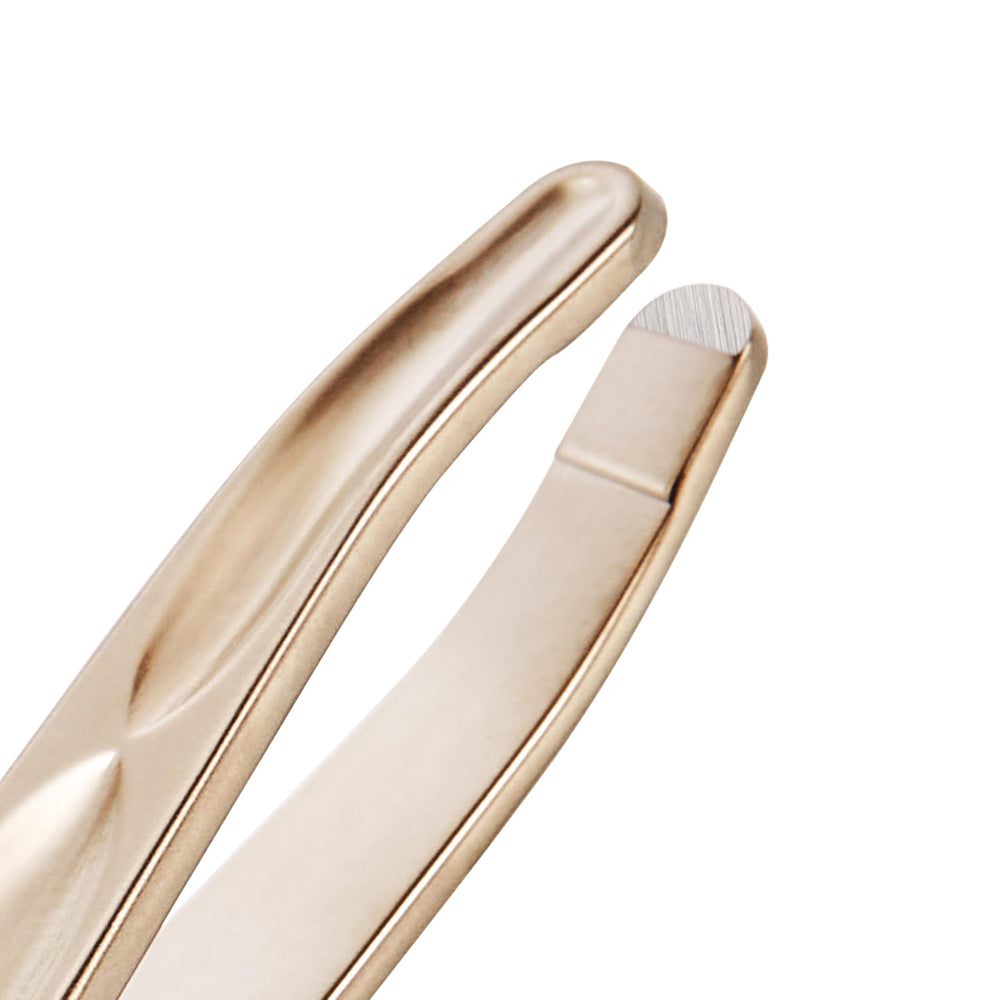 NILIYA Beard Tweezers with round-tip chin focus for gentle grooming and skin-safe precision