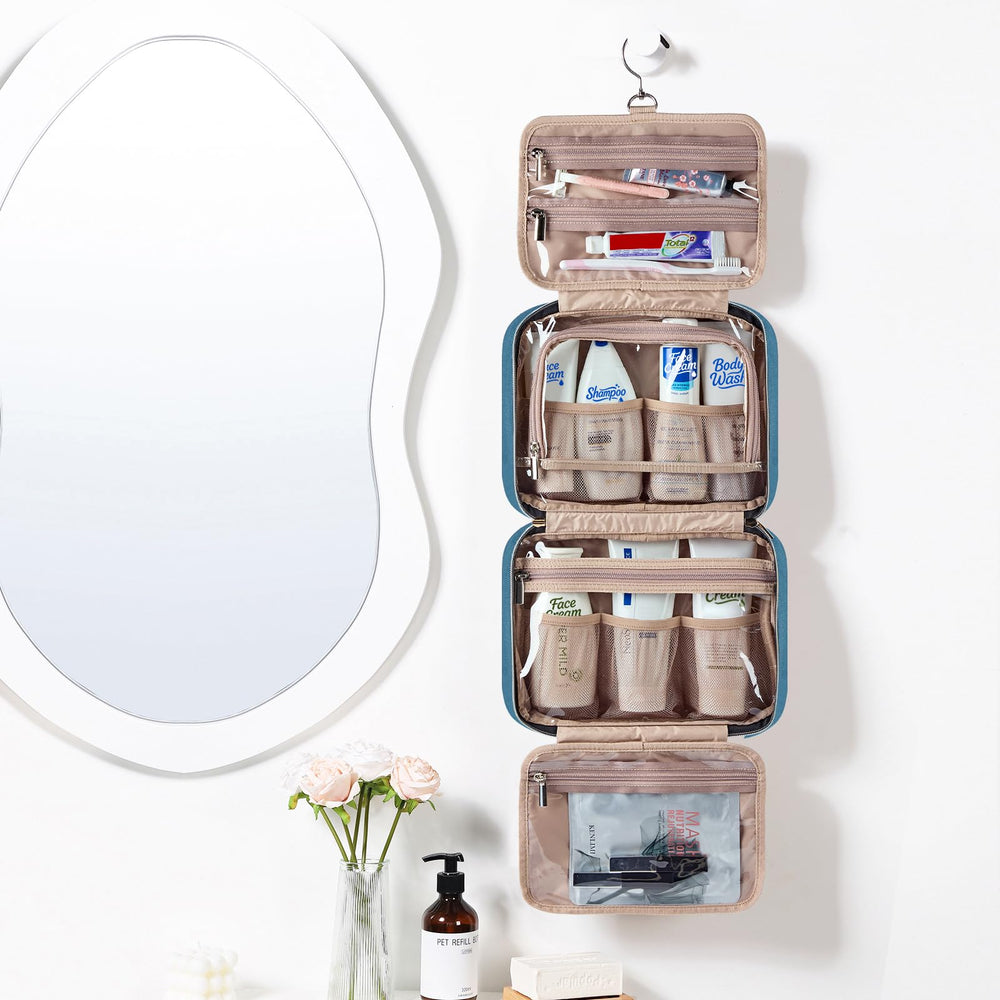 NISHEL bag lake-blue hanging demonstrates easy access in hotels or gym lockers.