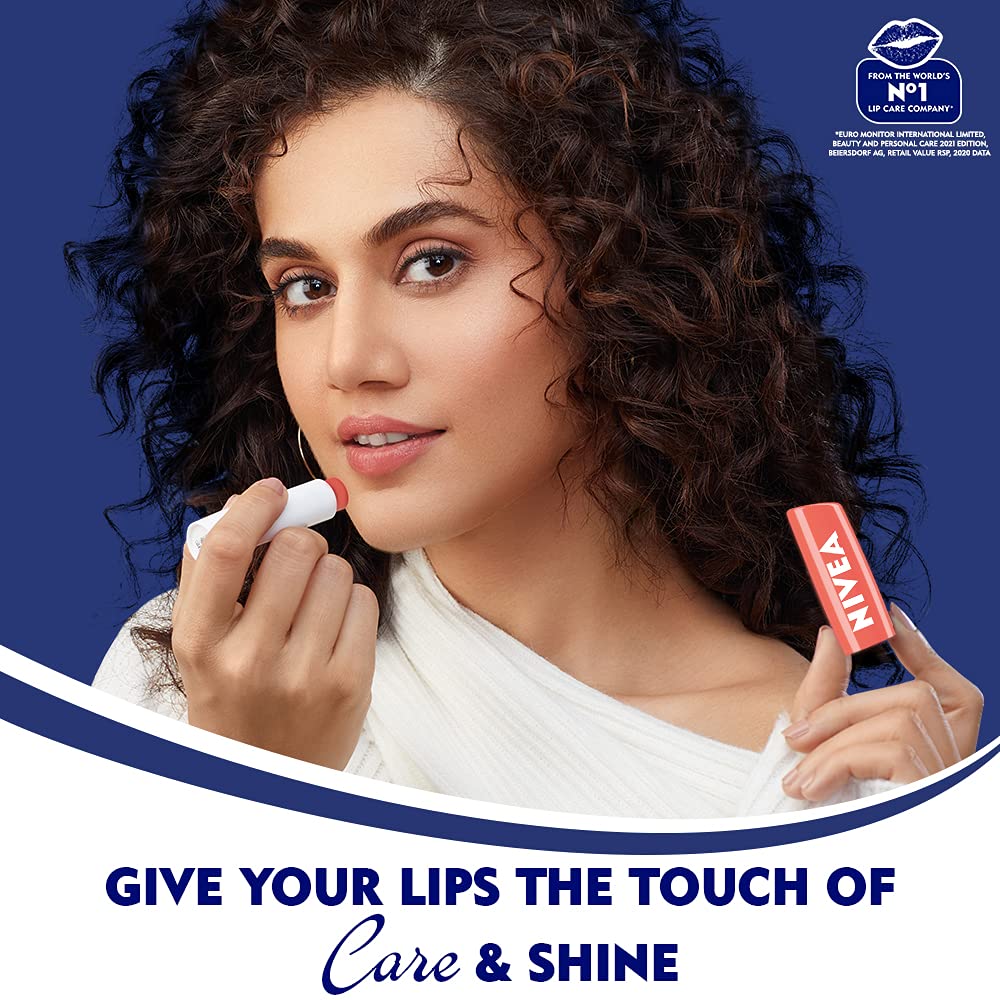 NIVEA Fruity Shine Peach swatch shows glossy peach finish.