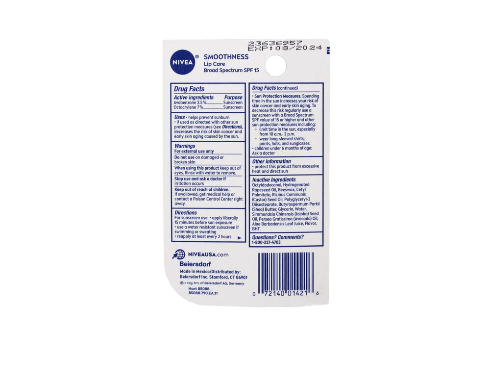 NIVEA Smoothness Lip Care SPF15 on-sun use scenario emphasizes protection outdoors.